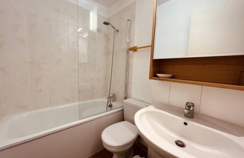 Bellentre Apartment | Studio cosy pour 2 pers., terrasse, animaux admis - FR-1-353-12