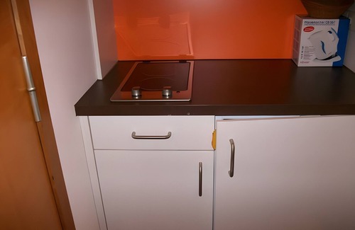Hierholz Apartment | Studio '4' with Shared Terrace, Balcony and Wi-Fi