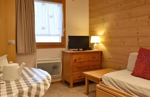 Meribel Centre Apartment | Studio de Montagne pour 2 pers, Pistes et Commerces à 100m, Méribel - FR-1-180-5
