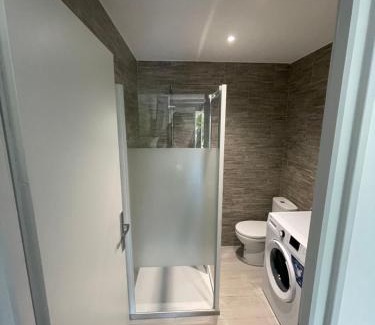 Cagnes-sur-Mer Apartment | Studio en bas de villa avec piscine proche bord de mer