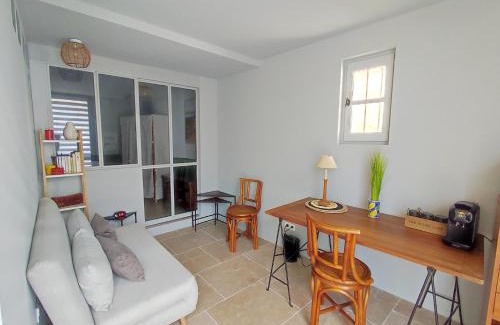 Uzes Apartment | Studio en centre ville d'Uzès