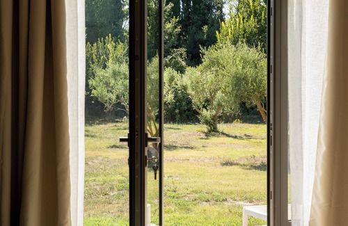 Noves Apartment | Studio equipped Verde "Au Bout Du Chemin", Domaine de Bournissac, Noves