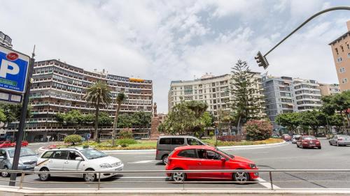 Las Palmas de Gran Canaria Apartment | Studio near the Sea and City