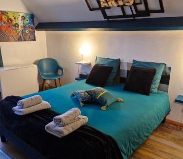 Saint-Germain-du-Corbeis Bed & Breakfast | Studio et chambres d'hôtes les nuits de Gesnes