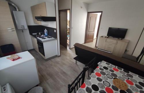 Grand-Fort-Philippe Apartment | Studio Foch 2