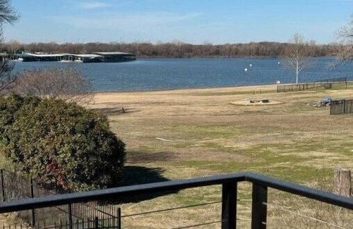 Frisco Apartment | Studio for 2 on Lake in Frisco - second floor