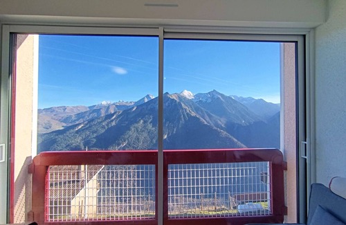 Saint-Lary-Soulan Apartment | Studio for 4 with balcony in Saint-Lary-Soulan
