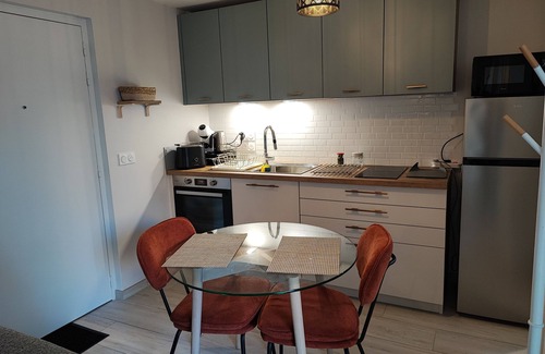 Aix-les-Bains City Center Apartment | Studio for curists, holidaymakers and workers
