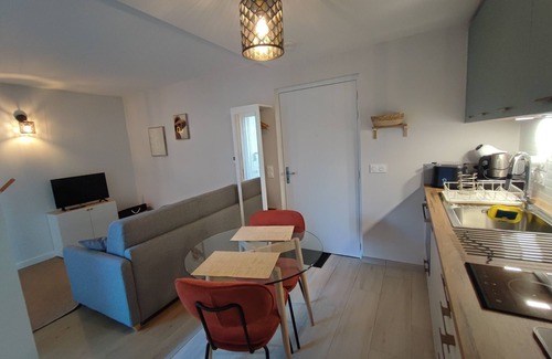 Aix-les-Bains City Center Apartment | Studio for curists, holidaymakers and workers