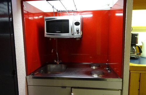 Arc-1600 Apartment | Studio for 4 in Arc 1600, 50m from slopes, balcony, TV
