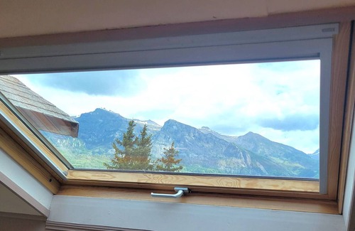 Saint-Leger-les-Melezes Apartment | Studio at the foot of the slopes in St Léger les Mélèzes - 2/3 people