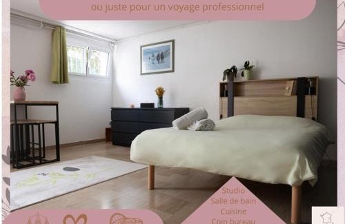 Corbas Apartment | Studio frais & cosy Lyon - Eurexpo - LDLC Arena - Polutec - Salon de l'Auto