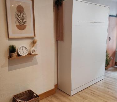 Chambery Apartment | Studio hyper centre avec garage