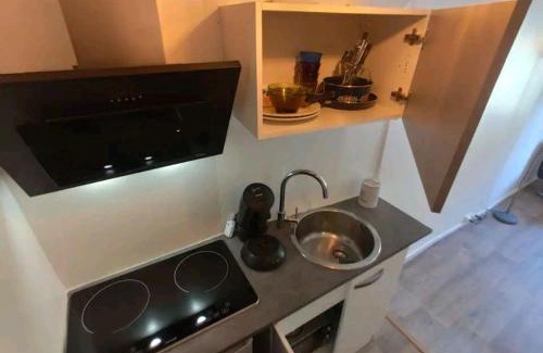 Agen Apartment | Studio hypercentre à 2 pas de la gare appart n°2