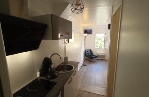 Agen Apartment | Studio hypercentre à 2 pas de la gare appart n°2