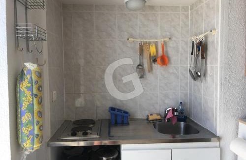 La Tranche-sur-Mer Apartment | Studio idéal au centre-ville de La Tranche-sur-Mer, à 80m de la plage, avec balcon et aperçu mer - FR-1-357-240