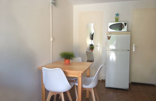 Cap d'Agde Apartment | Studio in a private residence with a parking close to the beach