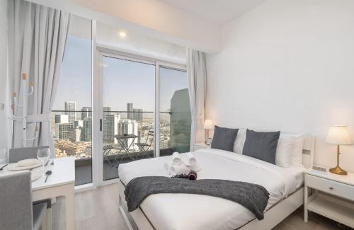 Jumeirah Village Circle Apartment | Studio in Bloom Heights with Captivating City View