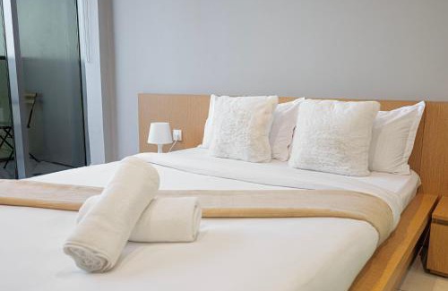 Dubai Apartment | Studio In Dubailand - Bright And Airy