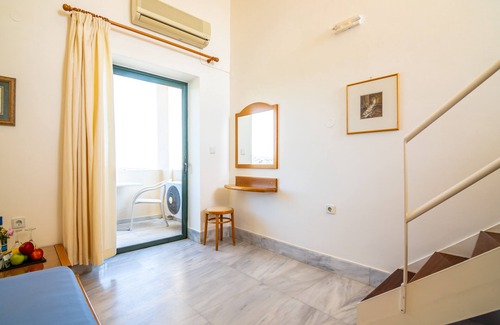 Stalos Hotel | Studio in Orestis hotel