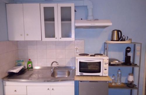 Thessaloniki Apartment | Studio in Thessaloniki-10min walk from city center