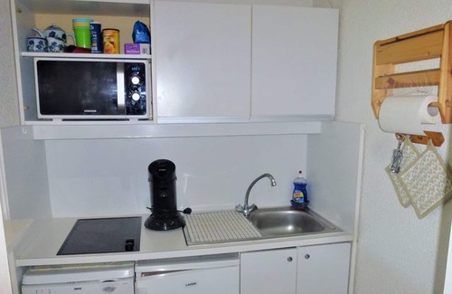 Isola Apartment | Studio Isola 2000, studio flat, 4 persons
