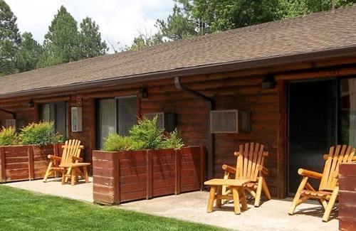 Kohls Ranch Apartment | STUDIO~ KOHLS RANCH LODGE~ MOUNTAIN VIEWS~ BAR/LOUNGE~ RESTAURANT~ POOL~ HOT TUB