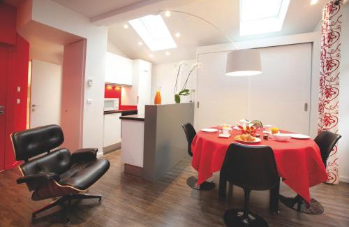Menthon-Saint-Bernard Apartment | Studio La Savoyarde - Vision Luxe