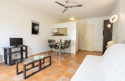 La Ciotat Apartment | Studio Le Bali-1 by Interhome