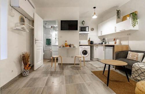 Quartier Administrations Apartment | Studio « le Bohème chic »