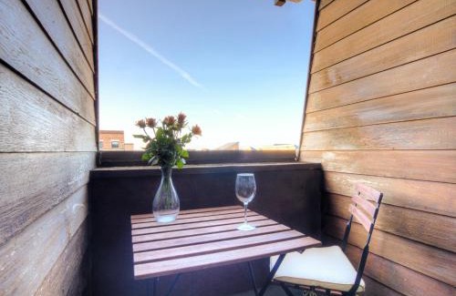 Deauville Apartment | Studio Les Marinas-4 by Interhome