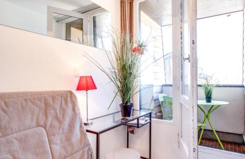 Deauville Apartment | Studio Les Marinas-9 by Interhome