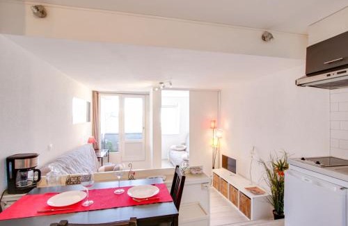 Deauville Apartment | Studio Les Marinas-9 by Interhome