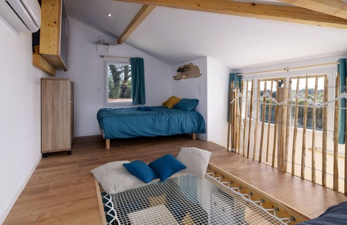 Saubion Apartment | Studio "Li" cozy and comfortable in the middle of the forest 10 minutes from the waves!!
