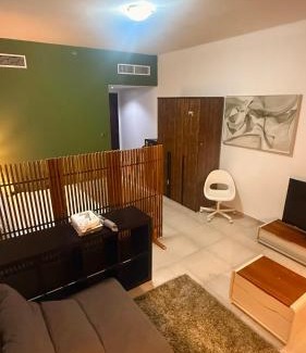 Jumeirah Lake Towers House | Studio-Like Private Bedroom with Balcony & Private Washroom in JLT