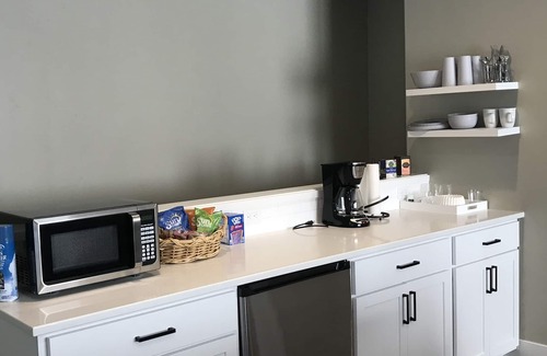 Coeur d'Alene Apartment | Studio Loft in the Heart of Downtown