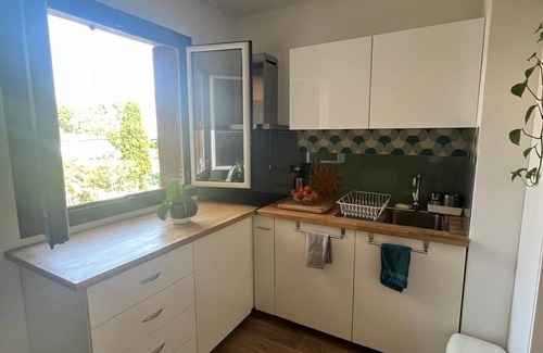 Grand Sud Apartment | Studio Mazarine – Comfort in Les Milles between Aix TGV and