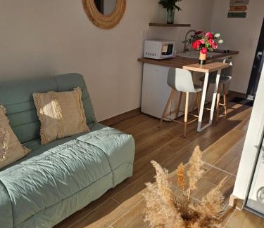 Marseillan Apartment | Studio meublé