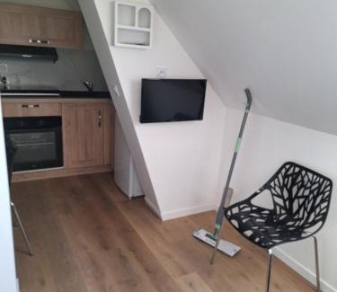 Saint-Omer Apartment | Studio meublé