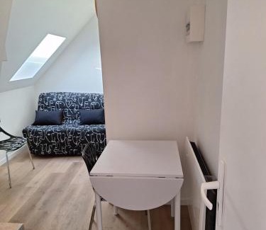 Saint-Omer Apartment | Studio meublé