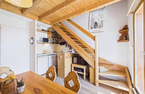 La Rosiere Apartment | Studio mezzanine au pied des pistes avec balcon, idéal pour 4-6 personnes - FR-1-398-552