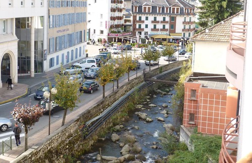 Ax-les-Thermes Apartment | Studio mezzanine hyper center Ax-les-Thermes 4pers