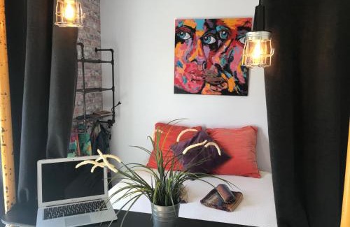 Tarifa Apartment | Studio "MOSAICO" WITH PARKING, AIR CONDITIONER, POOL, FIBRE OPTIC 600mb INCLUDED