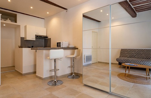 Bandol Apartment | Studio Mourvèdre - Bandol centre