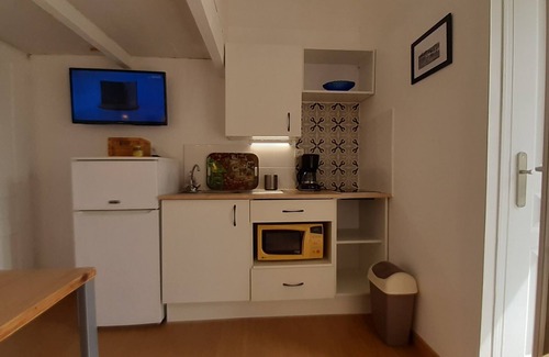 Valras-Plage Apartment | Studio n ° 3 with terrace for 4 people.