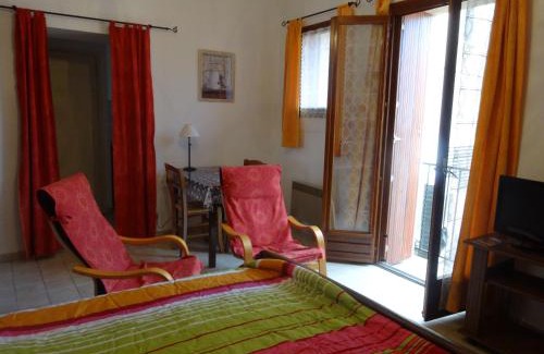 Amelie-les-Bains-Palalda Apartment | Studio n°1 agréable et bien situé