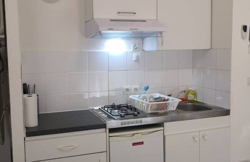 Secteur 2 Apartment | Studio on English courtyard 2 TVA