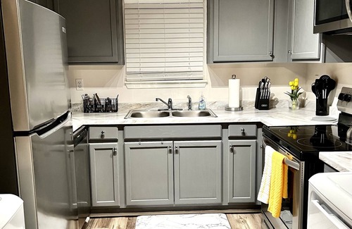 Crestline Heights Apartment | Studio @ Park Lake