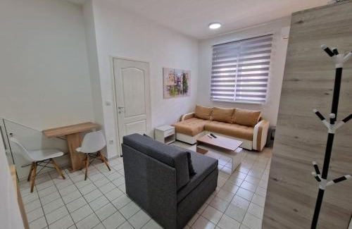 Petrovac Apartment | Studio Petrovac B