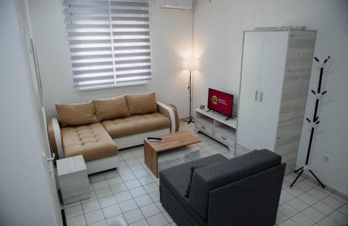 Petrovac Apartment | Studio Petrovac B
